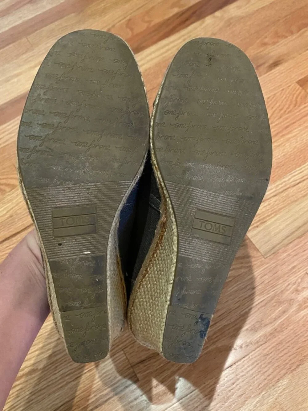 TOMS Calypso canvas espadrille wedge, in denim/navy, size 7